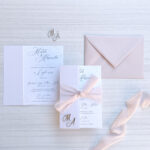 Partecipazione con iniziali in plexiglass