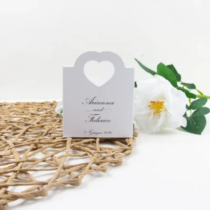 Scatoletta portaconfetti LOVE nomi