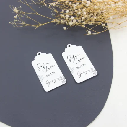 Tag sagomato modello essential