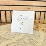 segnatavolo con numero in plexiglass specchiato